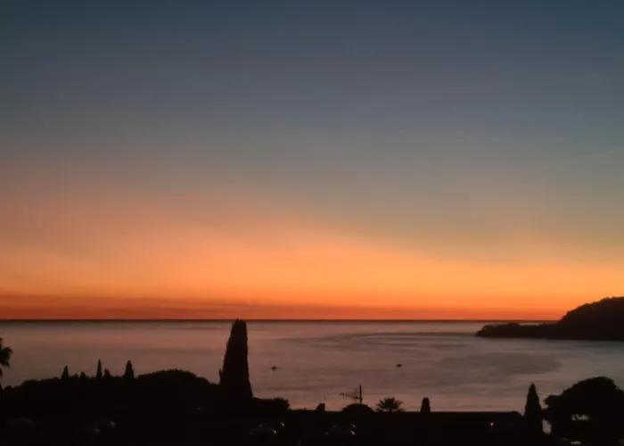 Les Voiles Blanches Par Dodo-a-cassis * Каси