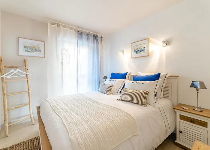 Les Voiles Blanches Par Dodo-a-cassis * Cassis